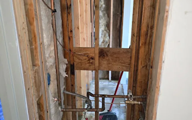 Frozen Pipe Water Damage in New Hill, NC