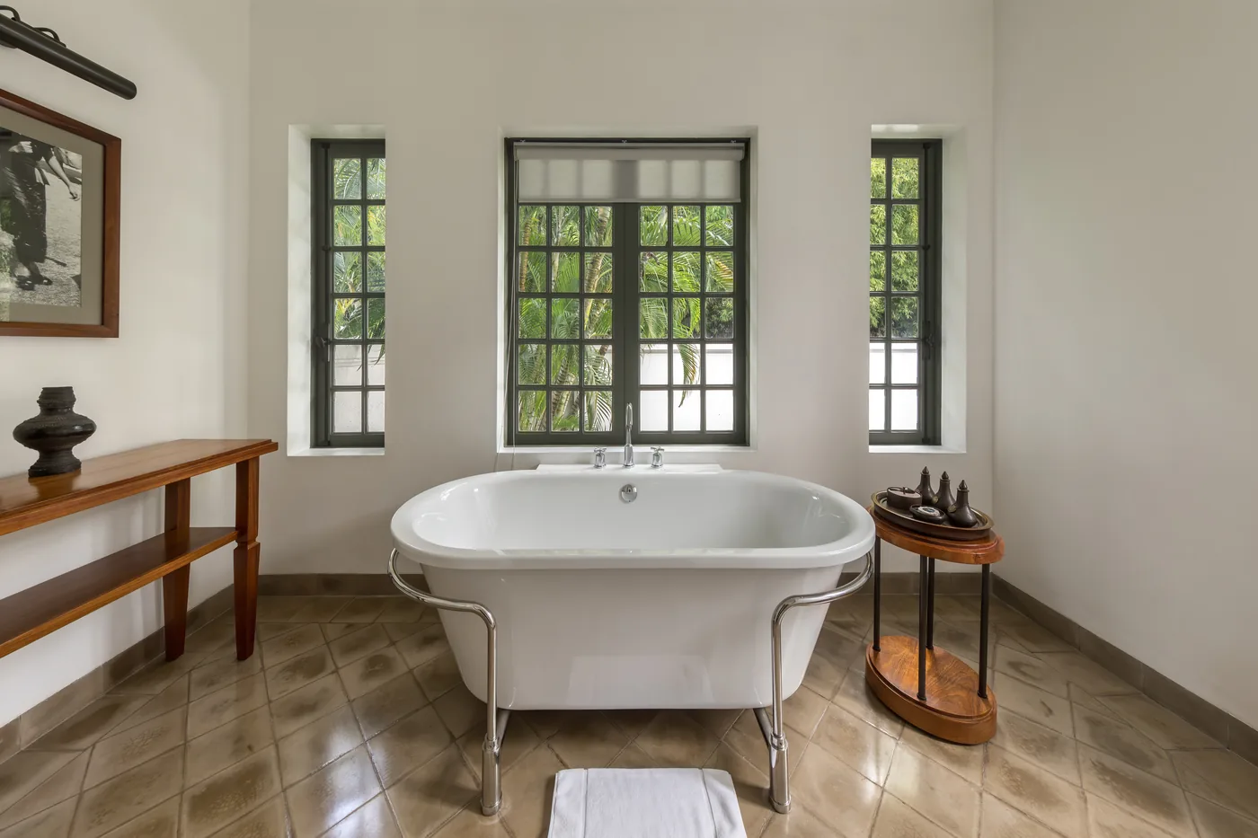 Shower and Tub Leak in New Hill, North Carolina